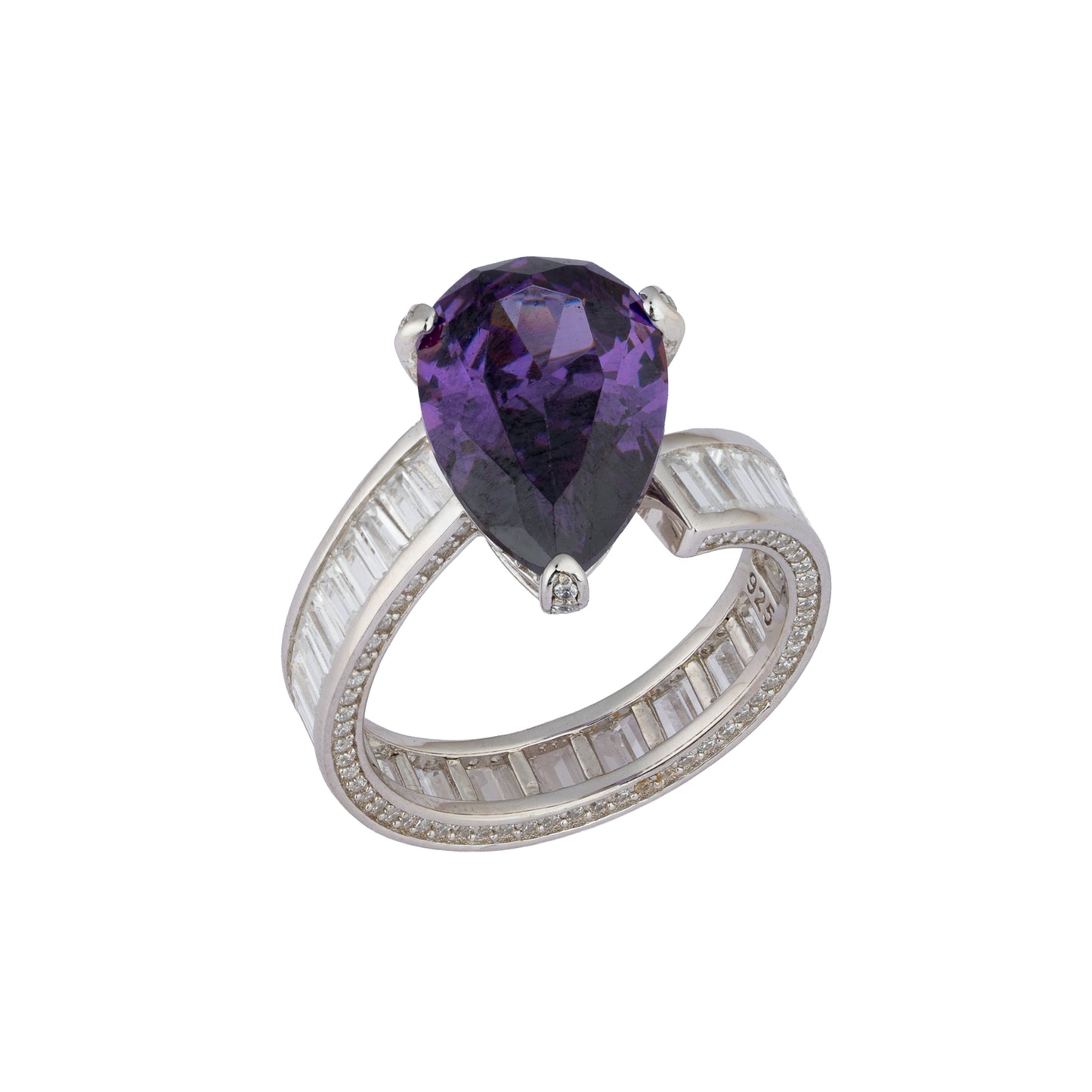 Royal Velvet Oval Ring