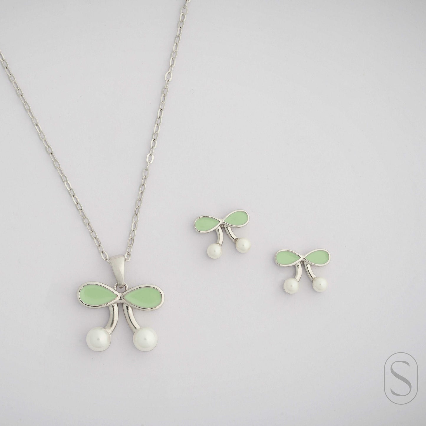 Mint Petal Drop Pendant