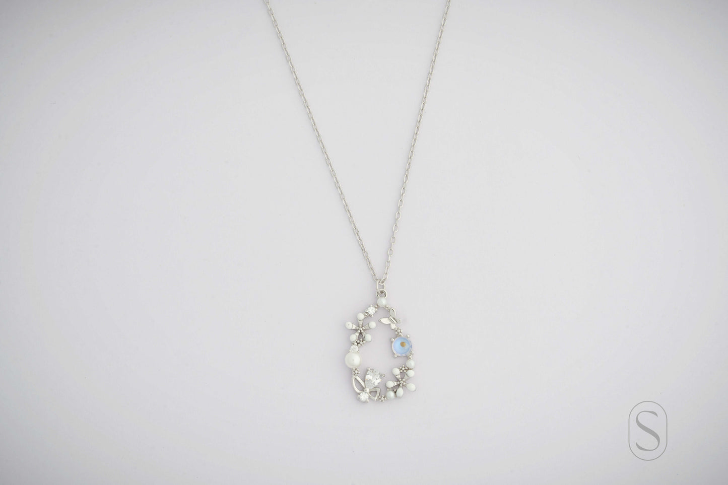 Ocean Breeze Floral Pendant