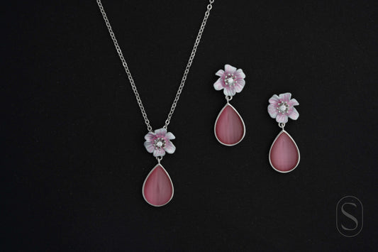 Blush Bloom Pendant Necklace