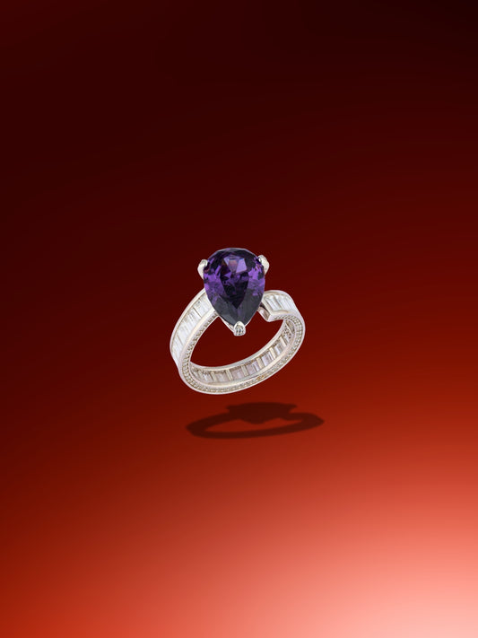 Royal Velvet Oval Ring